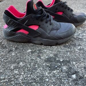 Nike Black and Pink Athletic Shoes